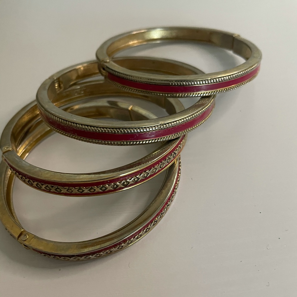Bebe Bangles